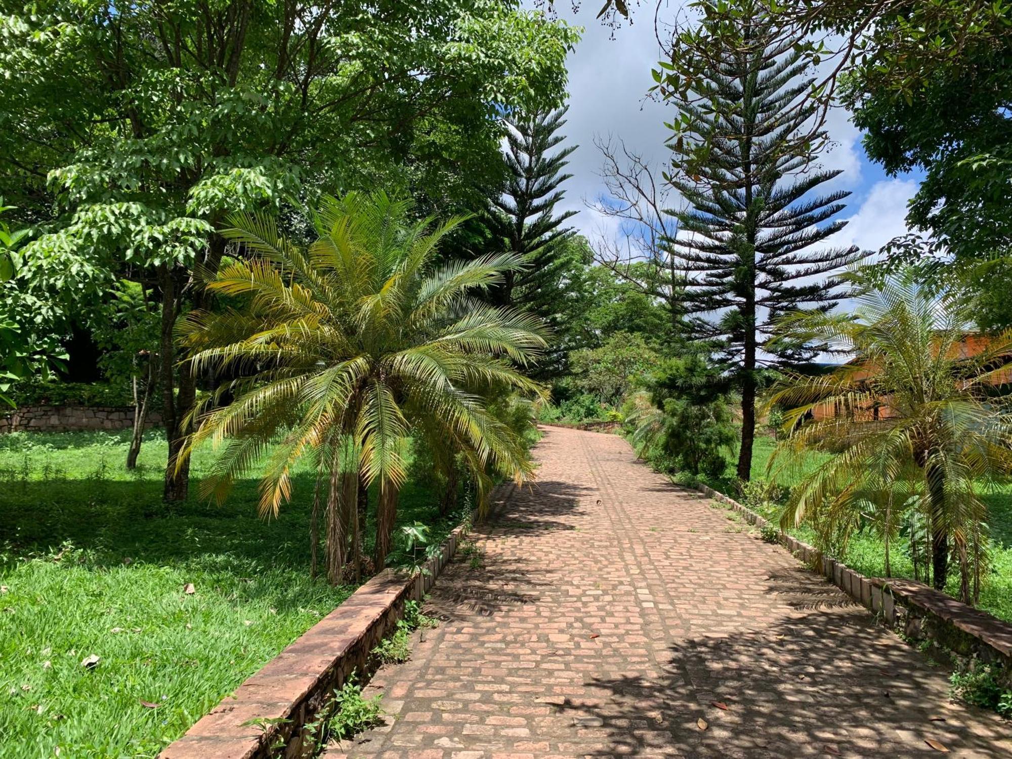 Pousada E Camping Lumiar Lencois Exterior photo